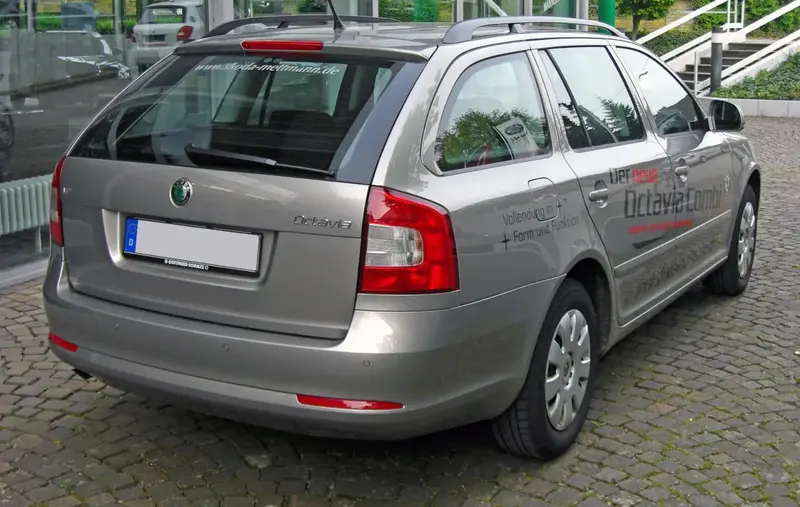 Skoda Octavia - 2