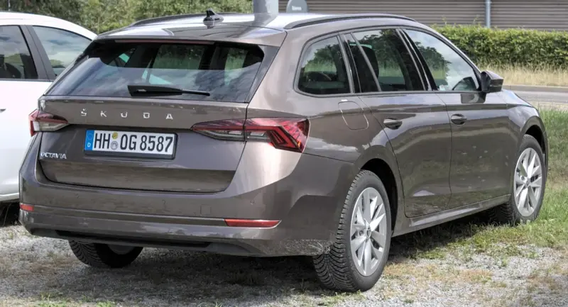 Skoda Octavia - 3