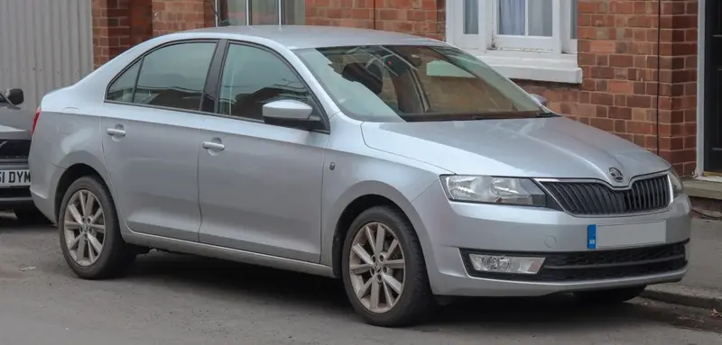 Skoda Rapid - 5