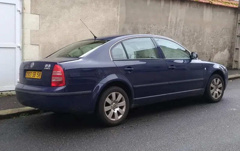 Skoda Superb - 2
