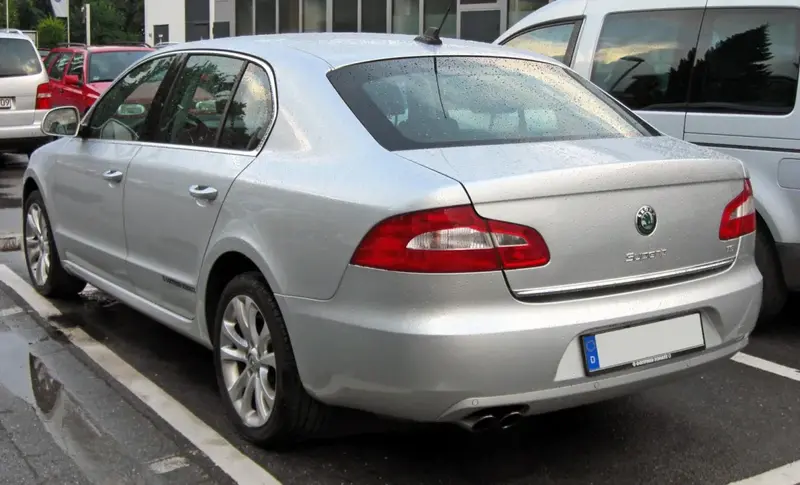 Skoda Superb Superb II 2.0 TDI CR (166 bg) DPF - görsel 2