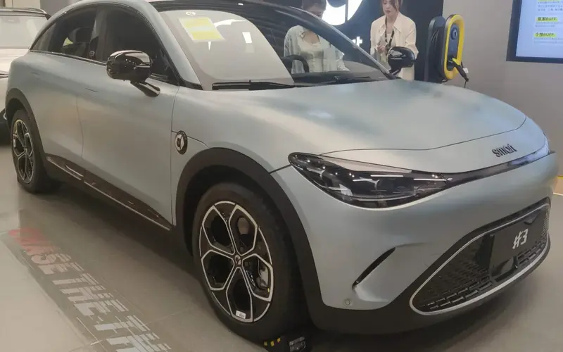 Smart #3 #3 66 kWh (428 bg) AWD BEV - görsel 2
