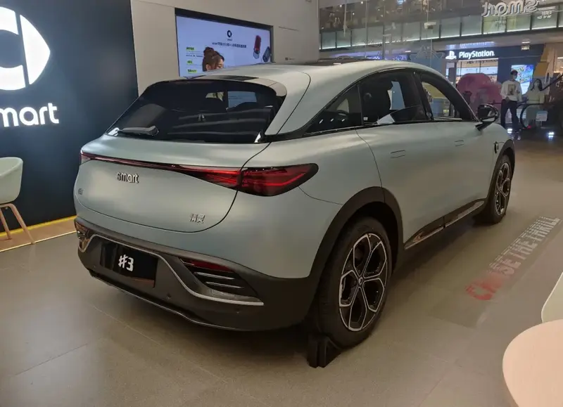 Smart #3 #3 66 kWh (428 bg) AWD BEV - görsel 3