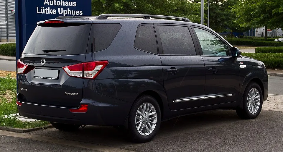 SsangYong 3