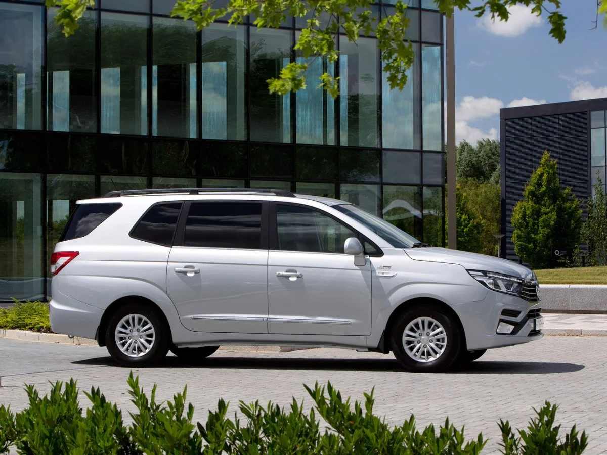 SsangYong Rodius Rodius II (facelift 2018)