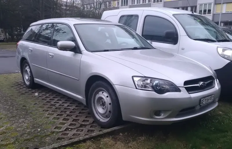 Subaru Legacy - 2