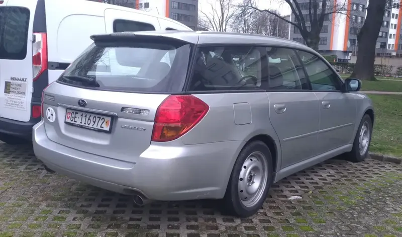 Subaru Legacy - 3