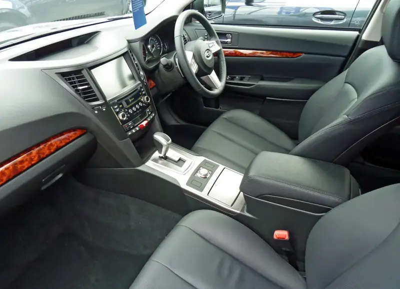 Subaru Outback - 5