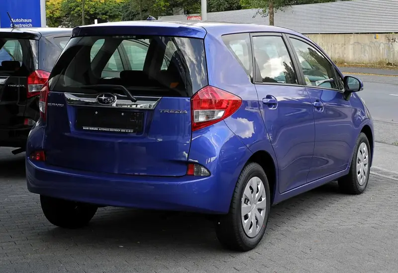 Subaru Trezia - 2