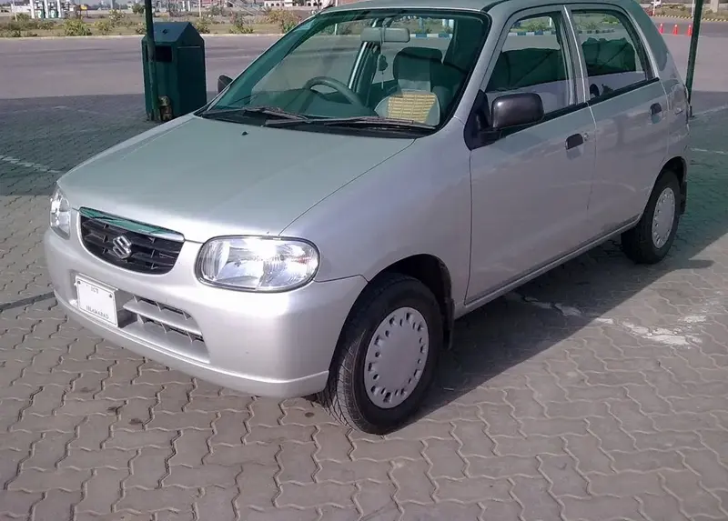 Suzuki Alto - 2