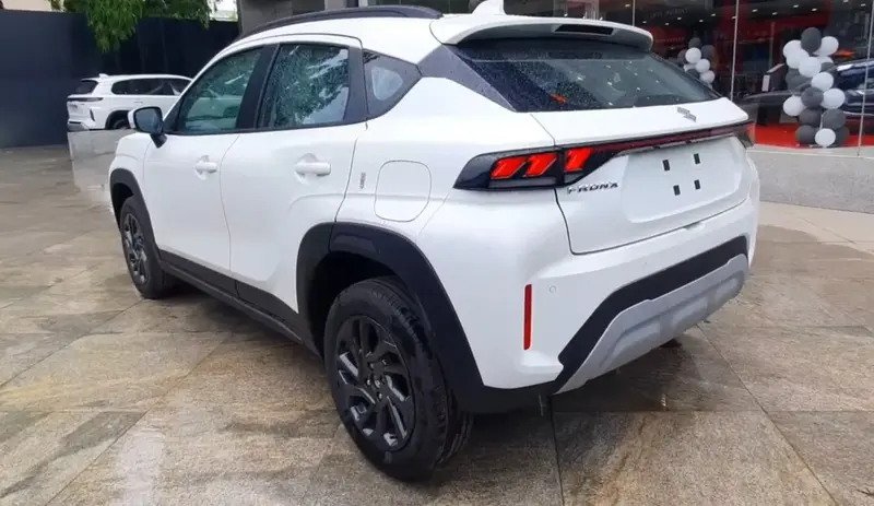 Suzuki Fronx - 2