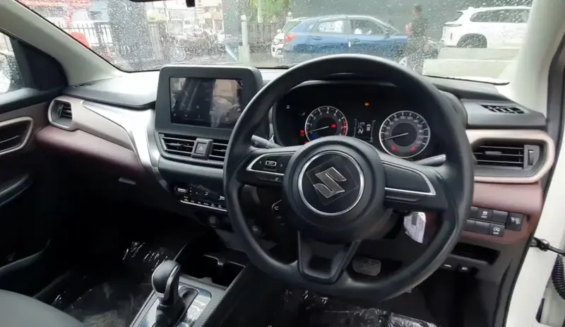 Suzuki Fronx - 3