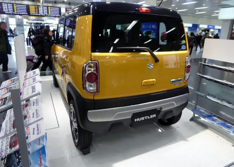 Suzuki Hustler Hustler 0.7i (52 bg) 4WD CVT - görsel 2