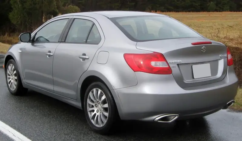 Suzuki Kizashi - 2