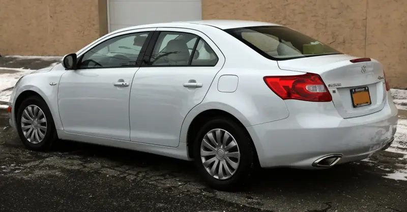 Suzuki Kizashi - 4