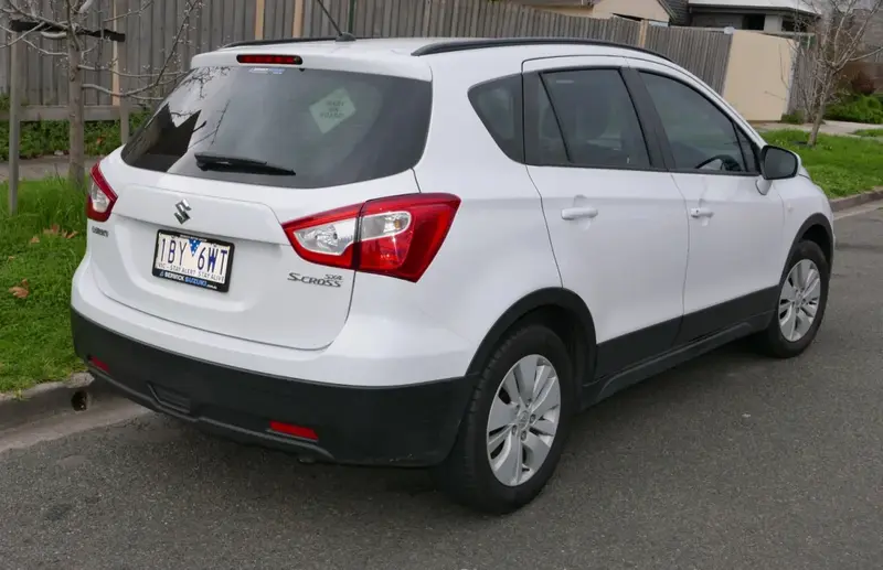 Suzuki SX4 S-Cross - 2