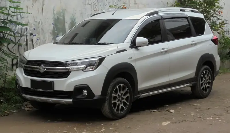 Suzuki XL7 - 3