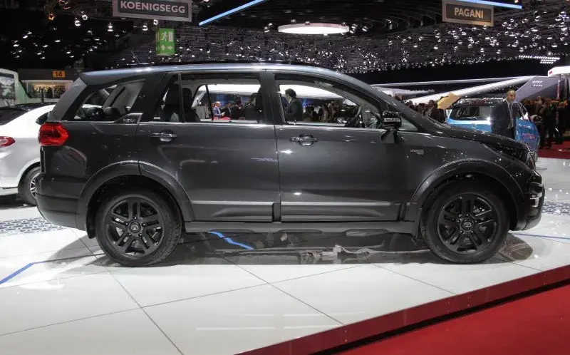 Tata Hexa - 2