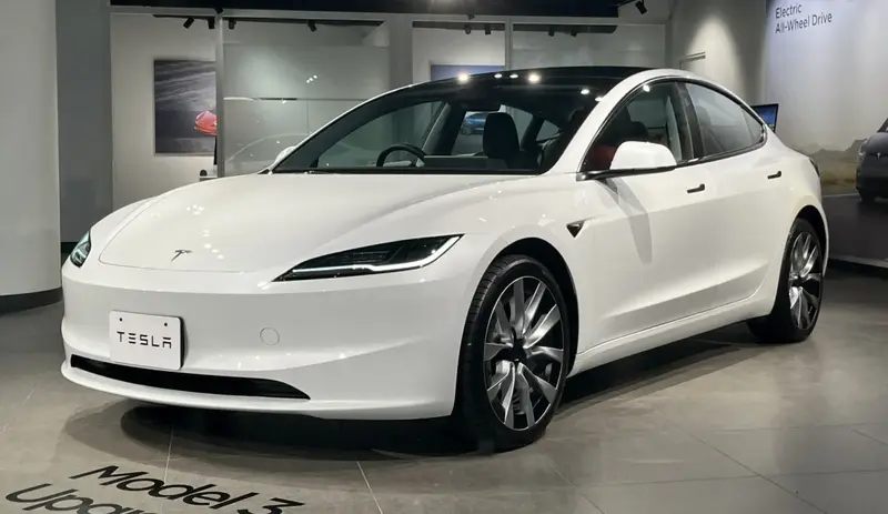 Tesla Model 3 Model 3 (facelift 2023)