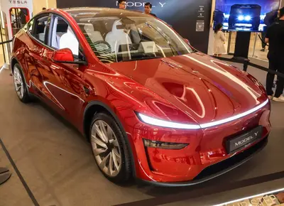 Tesla Model Y Model Y (facelift 2025)
