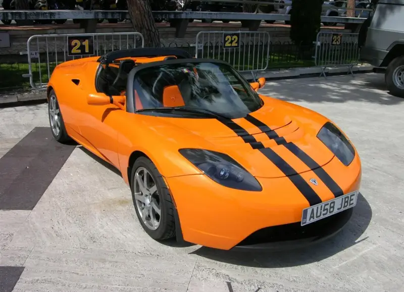 Tesla Roadster - 4