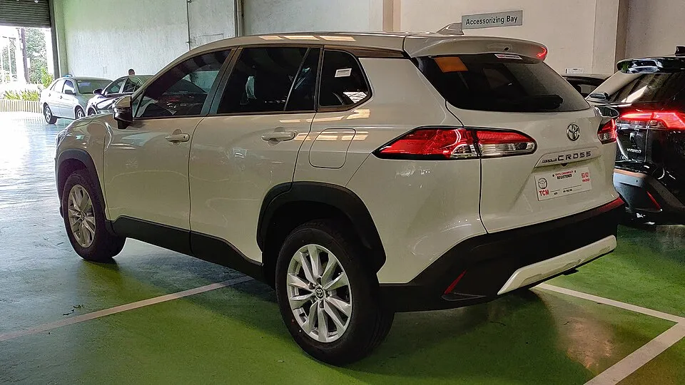 Toyota Corolla Cross - 2