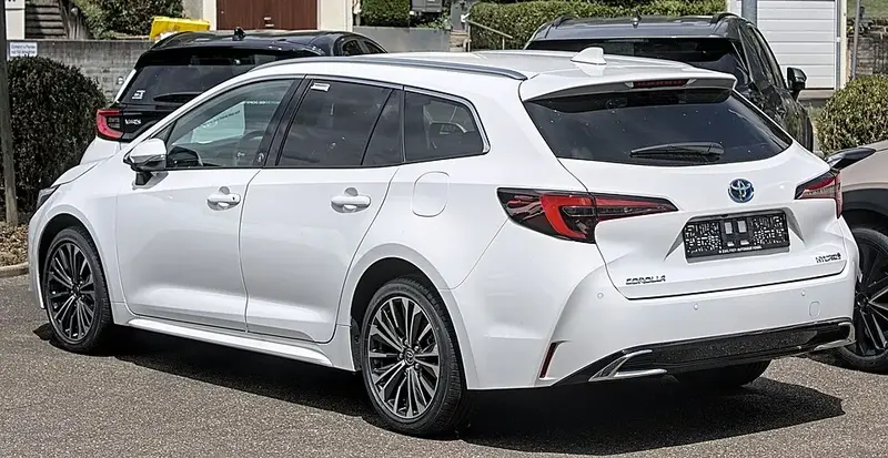 Toyota Corolla - 4
