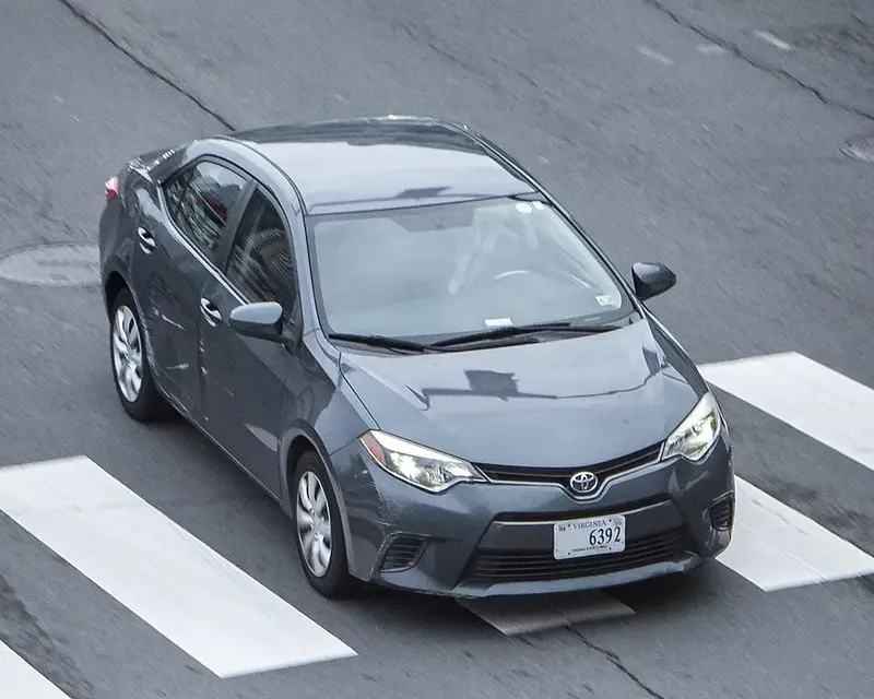 Toyota Corolla - 2