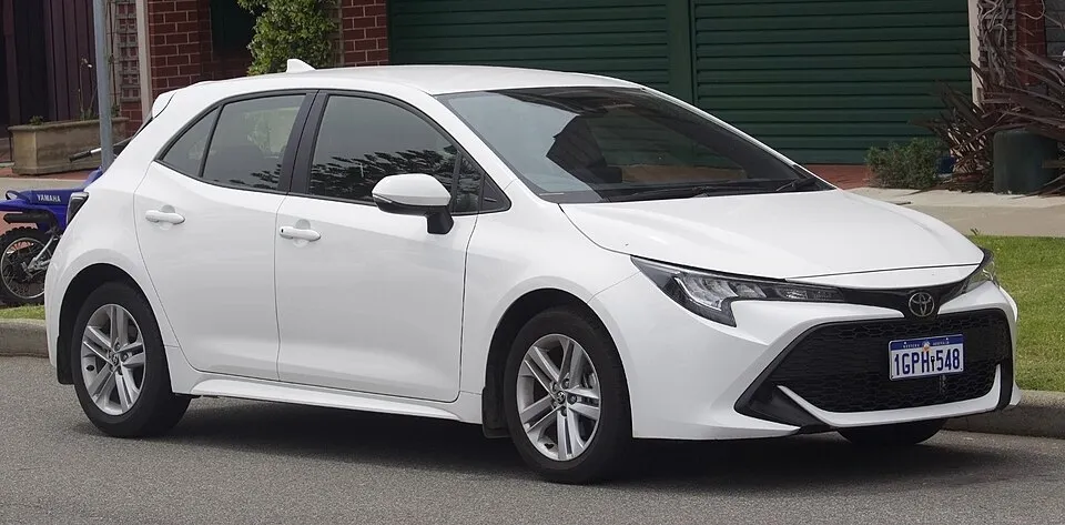 Toyota Corolla Corolla Touring Sports XII (E210)