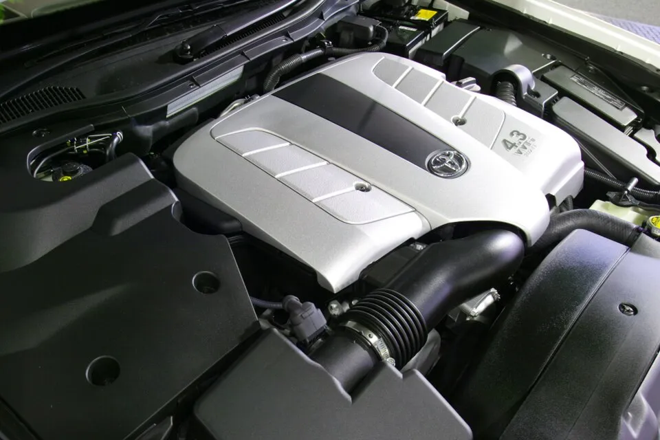 Toyota Crown Majesta Crown Majesta IV (S180)