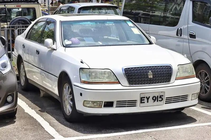 Toyota Crown - 5
