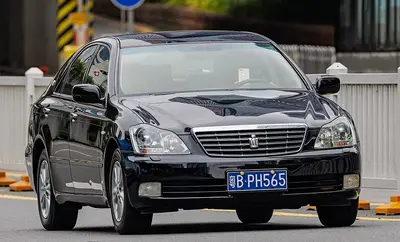 Toyota Crown Crown XII Athlete (S180, facelift 2005)