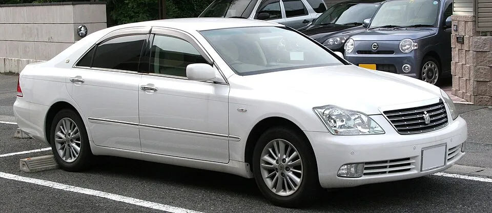 Toyota Crown Crown XII Athlete (S180, facelift 2005)