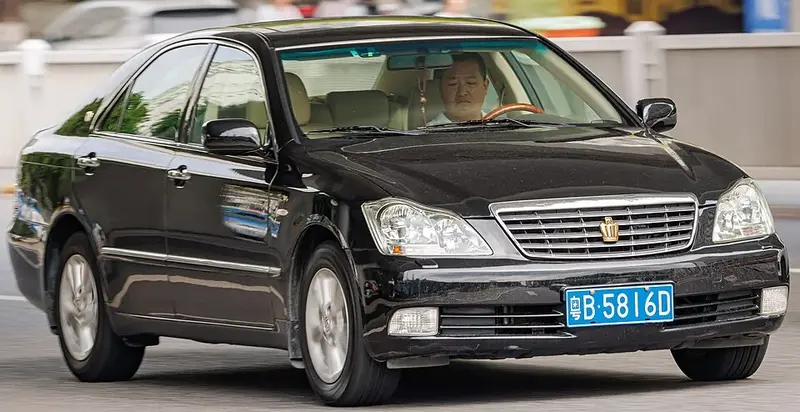Toyota Crown - 2