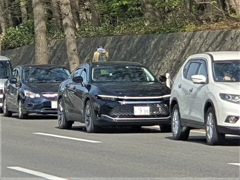 Toyota Crown - 3