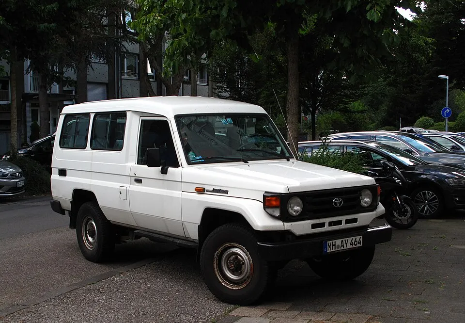 Toyota 4