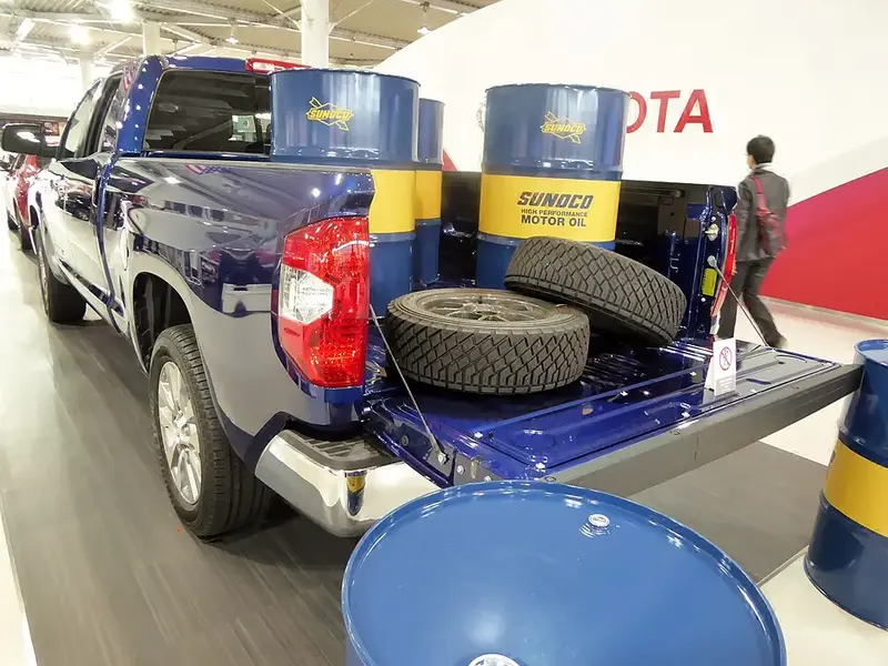 Toyota Tundra - 2