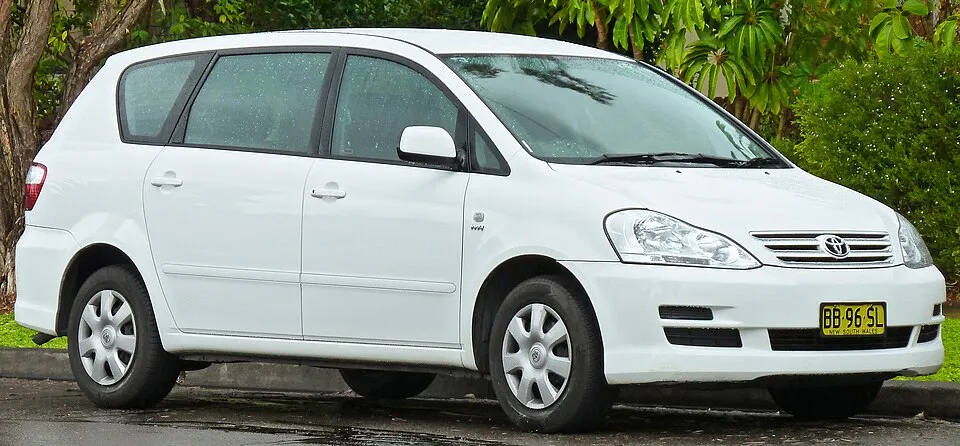 Toyota Verso-S Verso-S II (facelift 2015)
