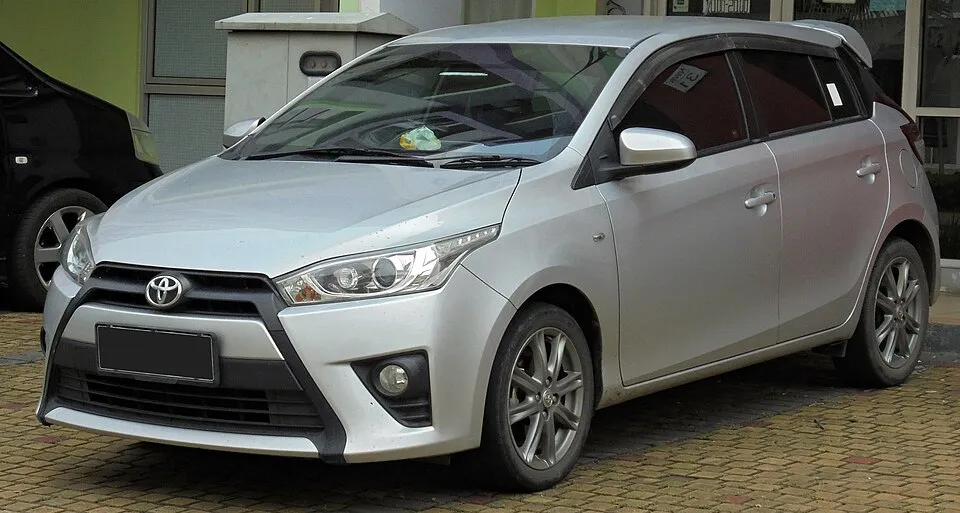 Toyota Yaris - 2