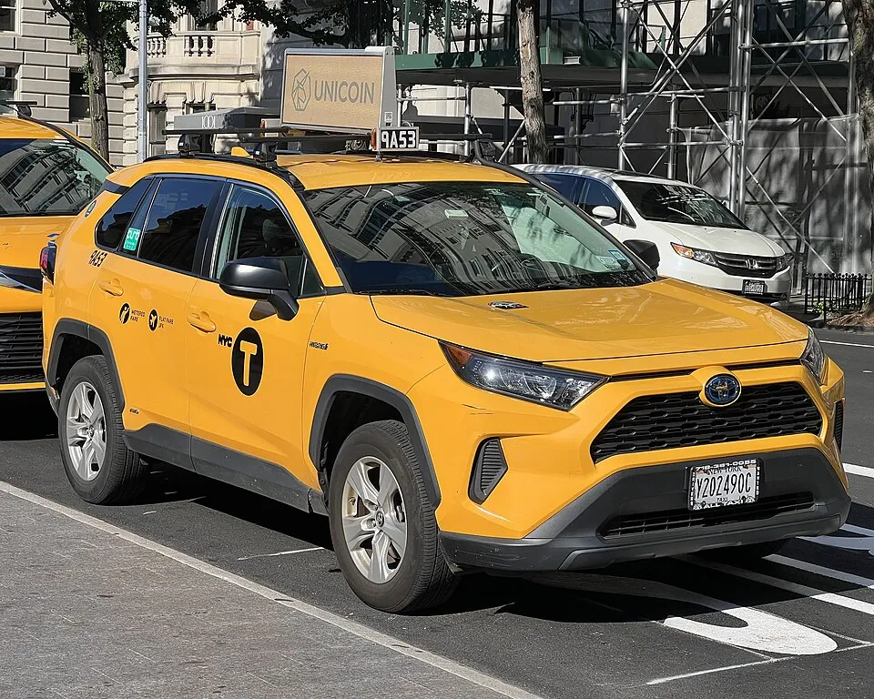 Toyota 4
