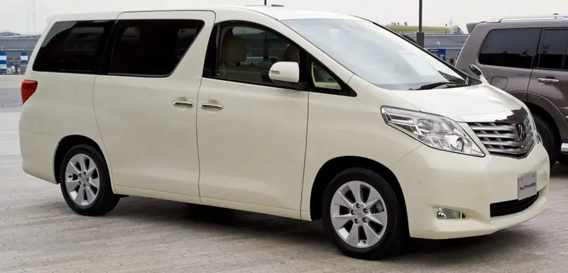 Toyota Alphard - 3