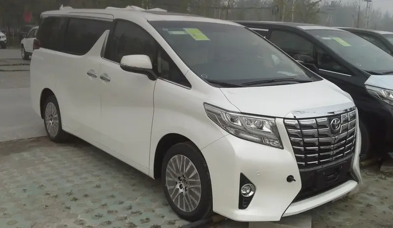 Toyota Alphard - 6