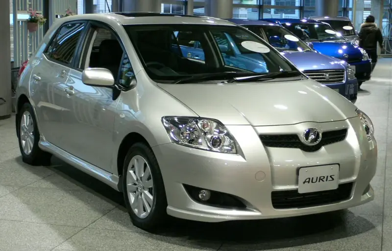 Toyota Auris - 2