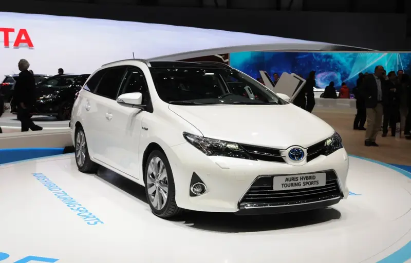 Toyota Auris - 3