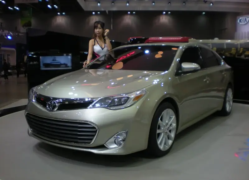 Toyota Avalon - 3