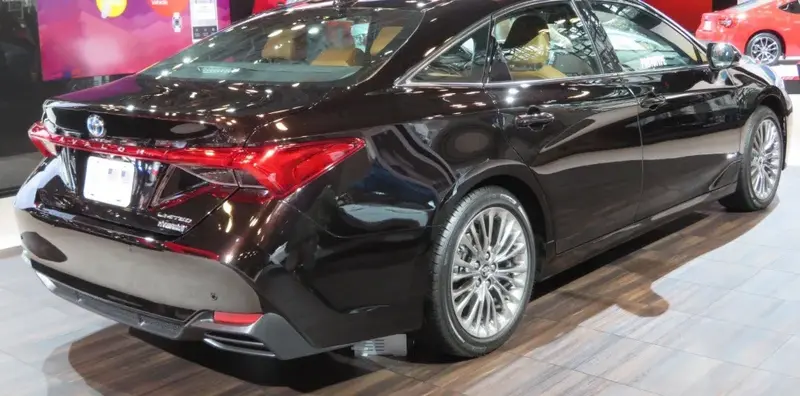 Toyota Avalon - 2