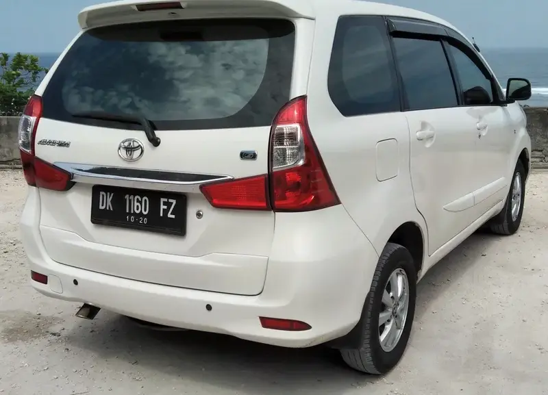 Toyota Avanza - 2