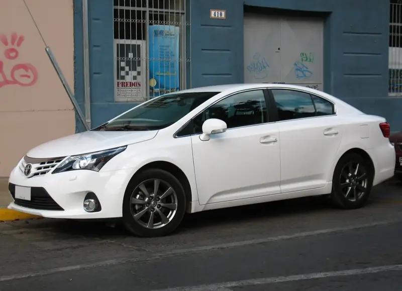 Toyota Avensis Avensis III (facelift 2012)