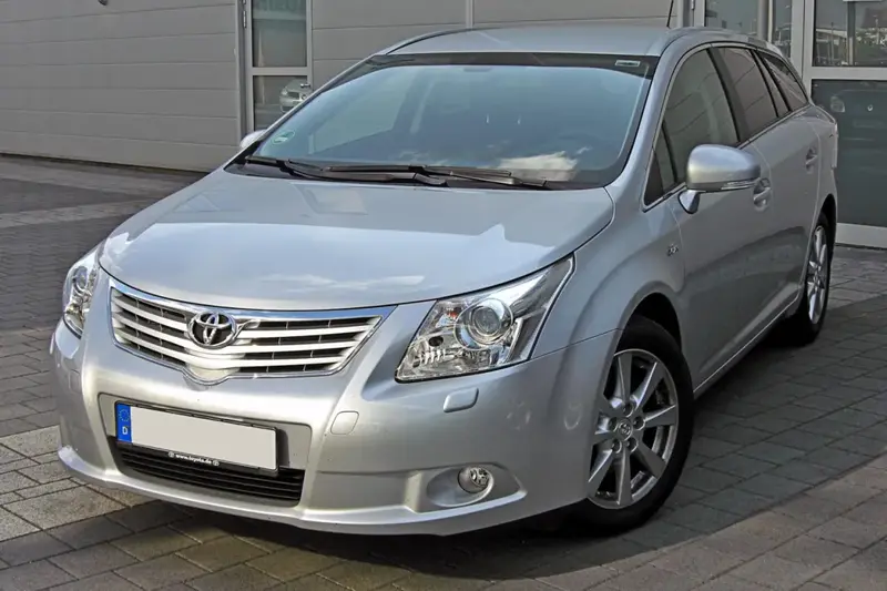 Toyota Avensis - 3