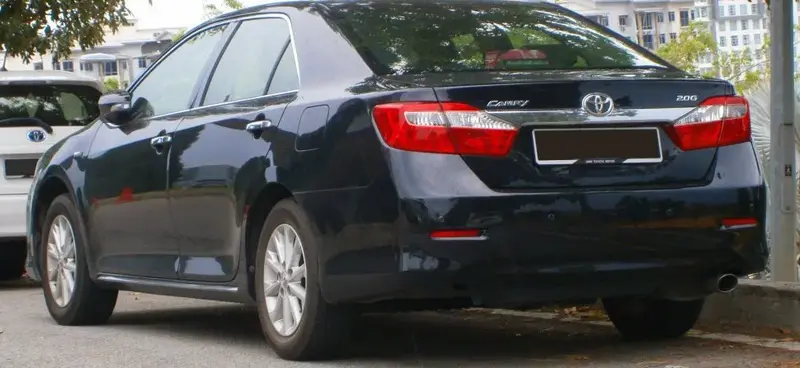 Toyota Camry - 2